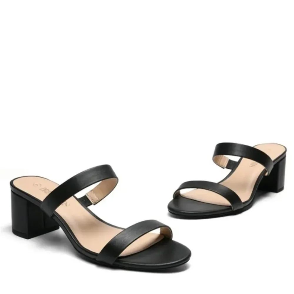 BRAND NEW NINE WEST BLOCK HEEL SQUARE TOE WOMENS SANDALS